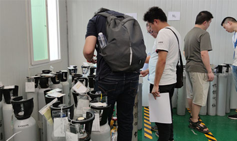 省市场监督管理局、中国测试技术研究院专家莅临我司，进行气体检测仪计量监督检查